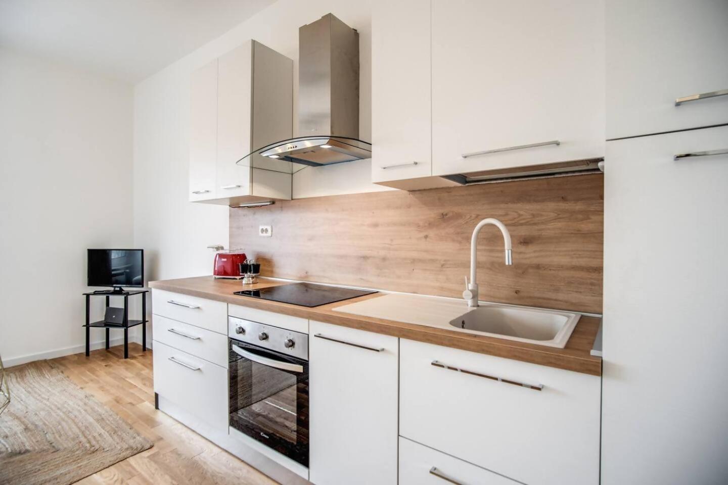 Naos Suite Close Popolo Square Roma Exterior foto