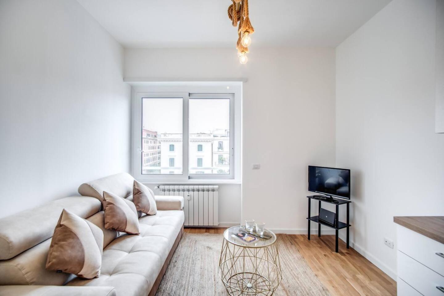 Naos Suite Close Popolo Square Roma Exterior foto